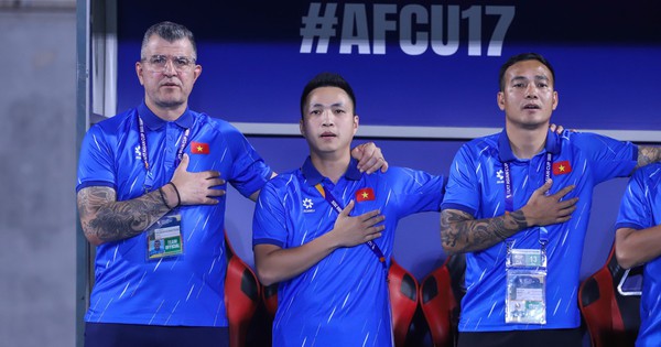 HLV Roland Hết Hợp Đồng: U.17 Việt Nam Đối Mặt Thách Thức Trước Thềm World Cup 2026 - hình ảnh - new88pg8.com