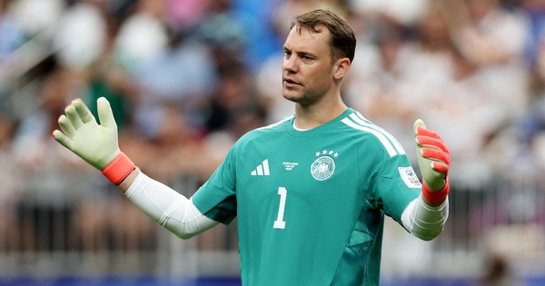 Manuel Neuer suýt dính án phạt FIFA vì lỗi trang phục khi tái xuất ĐT Đức - hình ảnh - new88pg8.com