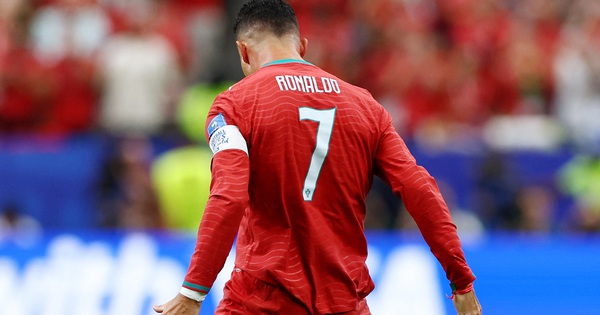 Ronaldo Lập Kỷ Lục Vô Tiền Khoáng Hậu: Ghi Bàn Ở 6 Kỳ World Cup Liên Tiếp - hình ảnh - new88pg8.com Ronaldo Lập Kỷ Lục Vô Tiền Khoáng Hậu: Ghi Bàn Ở 6 Kỳ World Cup Liên Tiếp - hình ảnh - new88pg8.com