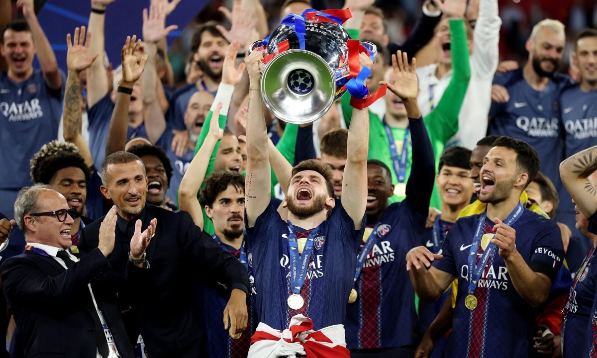 Link vào nhà cái NEW88 – Kvaratskhelia tỏa sáng, PSG thống trị Đội hình tiêu biểu Champions League 2025-2026 - hình ảnh - new88pg8.com