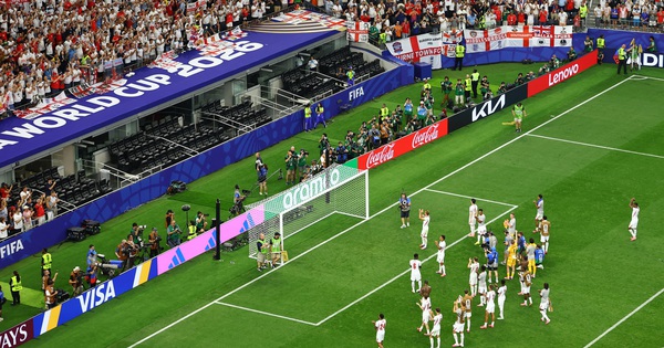 Nghi vấn CĐV không vé vẫn vào sân xem Anh đấu Croatia, FIFA phản hồi chính thức - hình ảnh - new88pg8.com Nghi vấn CĐV không vé vẫn vào sân xem Anh đấu Croatia, FIFA phản hồi chính thức - hình ảnh - new88pg8.com