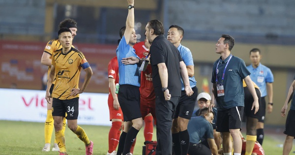 HLV Popov dọa rời V-League sau trận hòa gây tranh cãi với Công an TP.HCM - hình ảnh - new88pg8.com