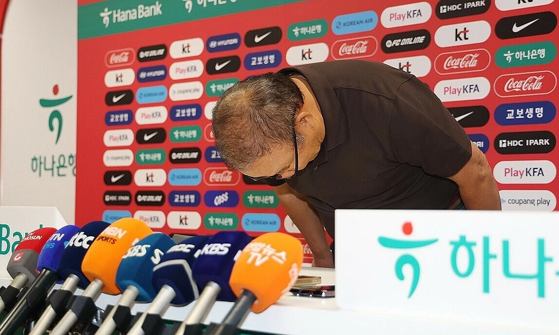Ông Park cúi đầu xin lỗi sau thất bại của Hàn Quốc tại World Cup 2026 - hình ảnh - new88pg8.com