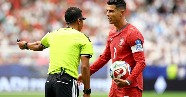 Ronaldo từ chối bình luận về Messi sau trận Bồ Đào Nha – Cơ hội trải nghiệm NEW88 baccarat đang chờ - hình ảnh - new88pg8.com