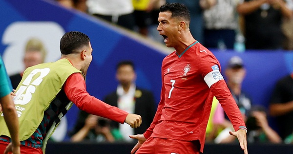 Pedro Neto: ‘Bồ Đào Nha đâu có phụ thuộc vào Ronaldo’ - hình ảnh - new88pg8.com Pedro Neto: ‘Bồ Đào Nha đâu có phụ thuộc vào Ronaldo’ - hình ảnh - new88pg8.com
