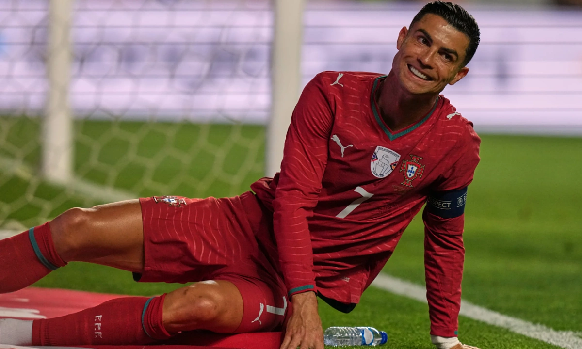 Ronaldo bị chê ‘vụng về, chưa sẵn sàng’ cho World Cup 2026 - hình ảnh - new88pg8.com Ronaldo bị chê ‘vụng về, chưa sẵn sàng’ cho World Cup 2026 - hình ảnh - new88pg8.com