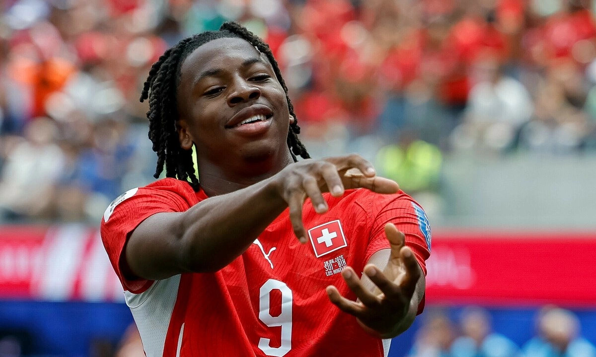 Tiền vệ 20 tuổi Johan Manzambi lập kỷ lục World Cup trong chiến thắng của Thụy Sĩ - hình ảnh - new88pg8.com
