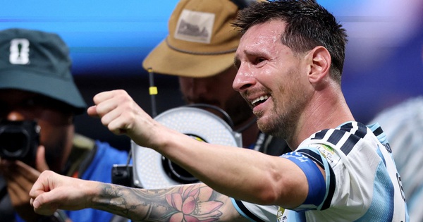Messi nước mắt ràn rụa khi Argentina thắng nghẹt thở Ai Cập: Cảm xúc vỡ òa của nhà vua!: góc nhìn mới cho người chơi Việt - hình ảnh - new88pg8.com Messi nước mắt ràn rụa khi Argentina thắng nghẹt thở Ai Cập: Cảm xúc vỡ òa của nhà vua!: góc nhìn mới cho người chơi Việt - hình ảnh - new88pg8.com