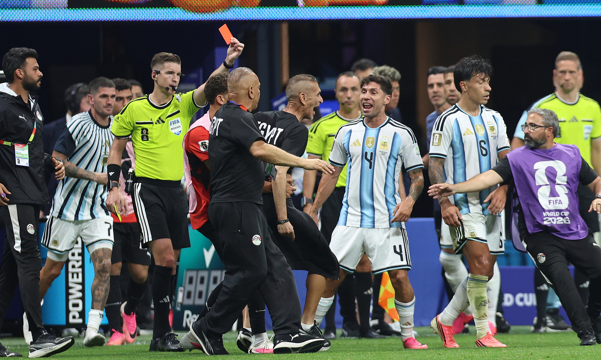 LĐBĐ Ai Cập: ‘Các đội cần được đối xử bình đẳng ở World Cup’: góc nhìn mới cho người chơi Việt - hình ảnh - new88pg8.com LĐBĐ Ai Cập: ‘Các đội cần được đối xử bình đẳng ở World Cup’: góc nhìn mới cho người chơi Việt - hình ảnh - new88pg8.com