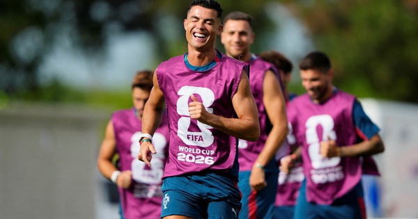 Ronaldo nguy cơ cao phải dự bị trận sống còn đấu Croatia, HLV Martinez tạo cú sốc? - hình ảnh - new88pg8.com Ronaldo nguy cơ cao phải dự bị trận sống còn đấu Croatia, HLV Martinez tạo cú sốc? - hình ảnh - new88pg8.com