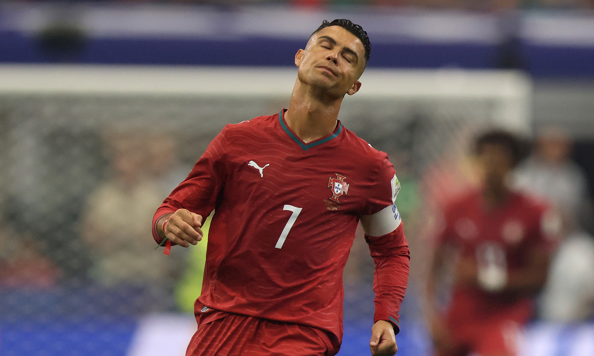 Ronaldo So Sánh Euro Với World Cup: Cơ Hội Cược Bóng Đá Cùng NEW88 - hình ảnh - new88pg8.com Ronaldo So Sánh Euro Với World Cup: Cơ Hội Cược Bóng Đá Cùng NEW88 - hình ảnh - new88pg8.com